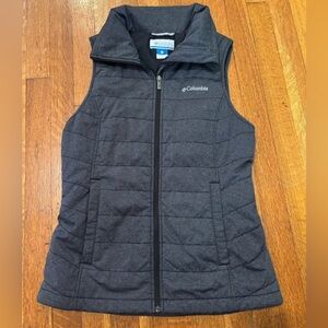 Columbia Women's Black Quilted Vest